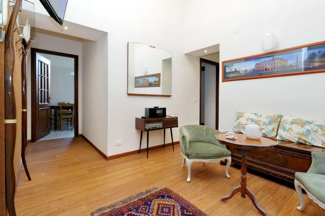 Conte Verde Apartment โรม ภายนอก รูปภาพ