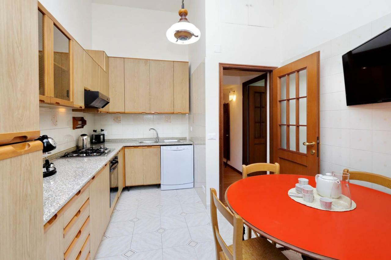 Conte Verde Apartment โรม ภายนอก รูปภาพ