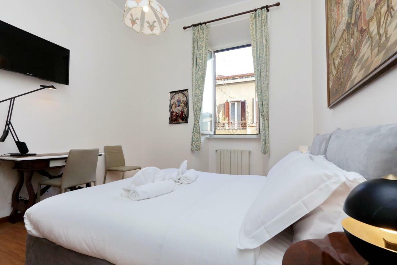 Conte Verde Apartment โรม ภายนอก รูปภาพ