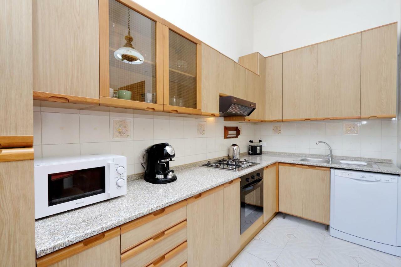 Conte Verde Apartment โรม ภายนอก รูปภาพ